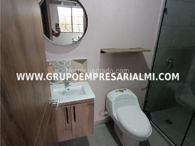 Apartamento en arriendo en Florida Nueva, Medellín · foto 16 de 19