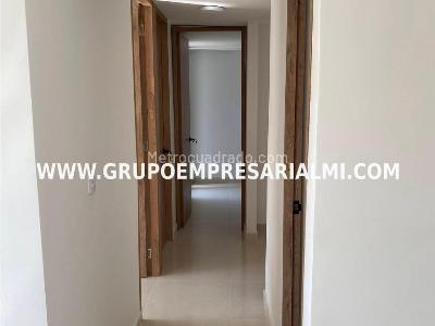 Apartamento de 3 alcobas en venta en Bucaros, Bello, 62 m² · foto 7 de 15