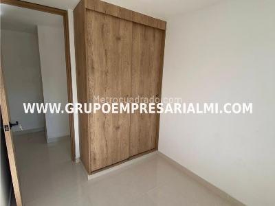Apartamento de 3 alcobas en venta en Bucaros, Bello, 62 m² · foto 8 de 15