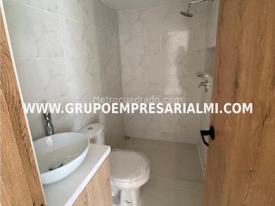 Apartamento de 3 alcobas en venta en Bucaros, Bello, 62 m² · foto 11 de 15
