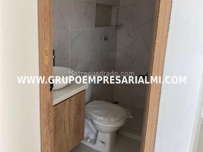Apartamento de 3 alcobas en venta en Bucaros, Bello, 62 m² · foto 12 de 15