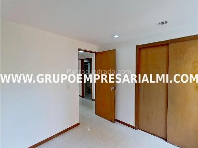 Apartamento en venta en Belen, Medellín · foto 7 de 17