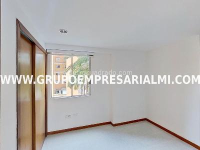 Apartamento en venta en Belen, Medellín · foto 9 de 17