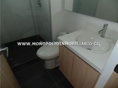 Apartamento de 3 alcobas en venta en San Jose, Sabaneta, 135 m² · foto 11 de 16
