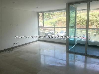 Apartamento de 3 alcobas en venta en Las Lomitas, Sabaneta, 100 m² · foto 4 de 18