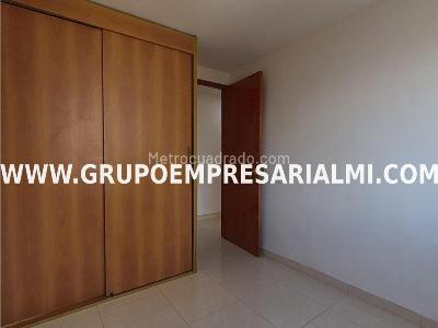 Apartamento en venta en Belen, Medellín · foto 8 de 18