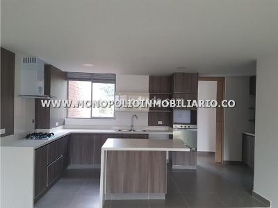Apartamento en venta en Loma De Las Brujas, Envigado · foto 2 de 20
