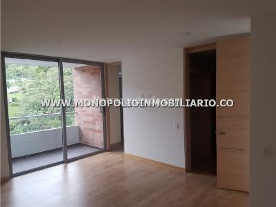 Apartamento en venta en Loma De Las Brujas, Envigado · foto 3 de 20