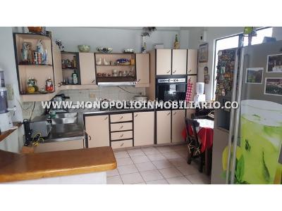 Apartamento en venta en Calasanz, Medellín · foto 2 de 19