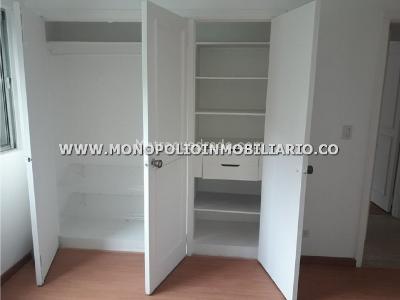 Apartamento de 4 alcobas en venta en El Poblado, Medellín, 203 m² · foto 6 de 13