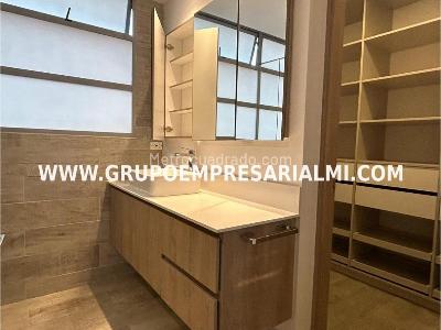 Apartamento de 3 alcobas en arriendo en El Poblado, Medellín, 240 m² · foto 10 de 10