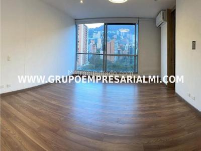 Apartamento de 3 alcobas en arriendo en El Poblado, Medellín, 240 m² · foto 7 de 10