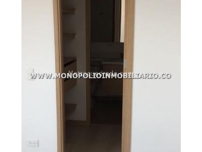 Apartamento de 3 alcobas en venta en Tres Esquinas, Sabaneta, 81 m² · foto 6 de 12