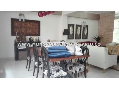Casa de 3 alcobas en venta en San Jose, Sabaneta, 320 m² · foto 3 de 18