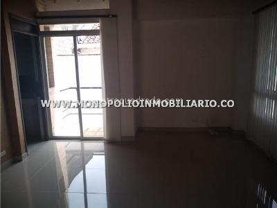 Casa de 3 alcobas en venta en San Jose, Sabaneta, 320 m² · foto 9 de 18