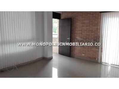 Casa de 3 alcobas en venta en San Jose, Sabaneta, 320 m² · foto 11 de 18