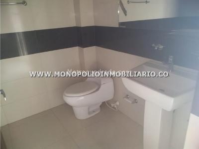 Casa de 3 alcobas en venta en San Jose, Sabaneta, 320 m² · foto 13 de 18