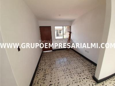 Casa de 3 alcobas en venta en Santa Lucia, Medellín, 96 m² · foto 7 de 20