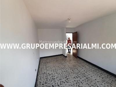 Casa de 3 alcobas en venta en Santa Lucia, Medellín, 96 m² · foto 8 de 20
