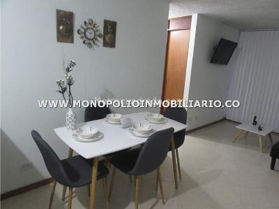 Apartamento de 3 alcobas en arriendo en Boston, Medellín, 60 m² · foto 2 de 7