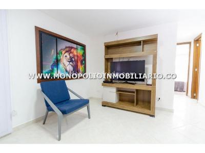 Apartamento de 1 alcoba en arriendo en Laureles, Medellín, 53 m² · foto 2 de 5