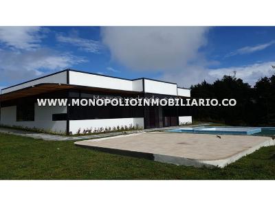 Casa en venta en Altos De Palmas, Envigado · foto 11 de 12