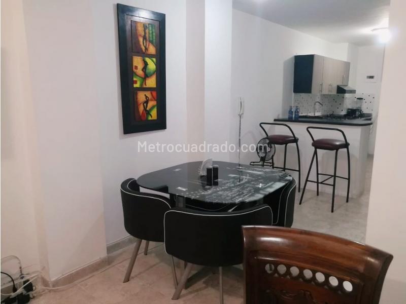 Apartamento Amoblado de 2 Alcobas en La América - 2