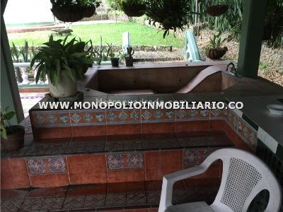 Casa en venta en Loma De Las Brujas, Envigado · foto 17 de 19