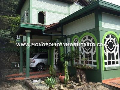 Casa en venta en Loma De Las Brujas, Envigado · foto 19 de 19