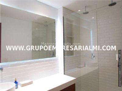 Apartaestudio en arriendo en Los Balsos, Medellín, 300 m² · foto 17 de 18