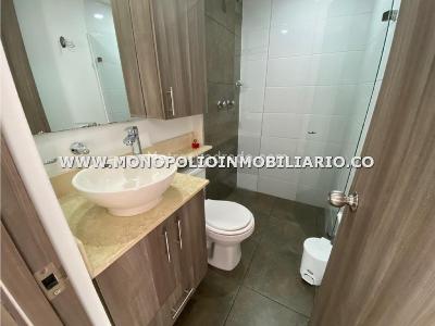 Apartamento en arriendo en Los Colores, Medellín · foto 12 de 14