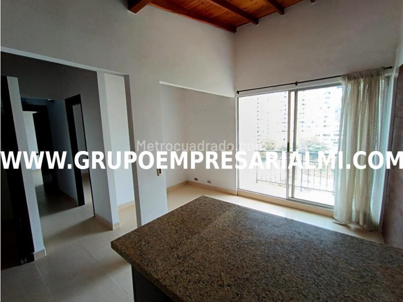 2BR Apartment for Rent in Calasanz (BelúnûEstadio), Medellín - 2