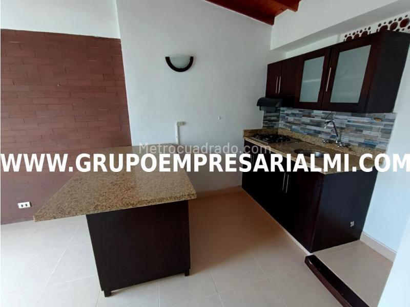 2BR Apartment for Rent in Calasanz (BelúnûEstadio), Medellín - 6
