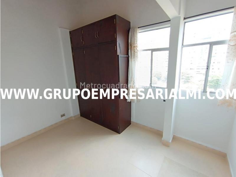 2BR Apartment for Rent in Calasanz (BelúnûEstadio), Medellín - 9