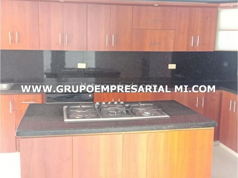 Elegant 4BR House in Belún La Nubia - 3