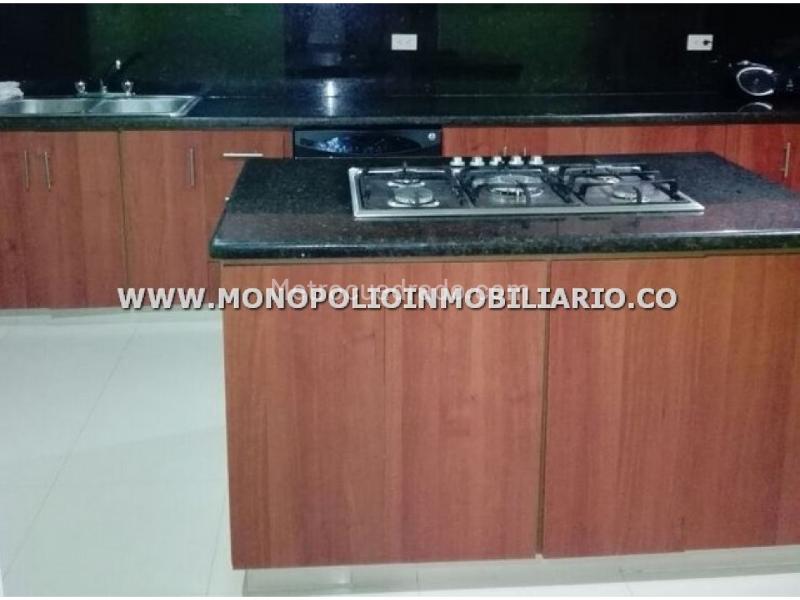 Elegant 4BR House in Belún La Nubia - 5