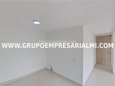 Apartamento en venta en Alicate, Itagüí · foto 6 de 18