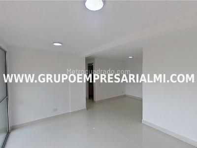 Apartamento en venta en Alicate, Itagüí · foto 10 de 18