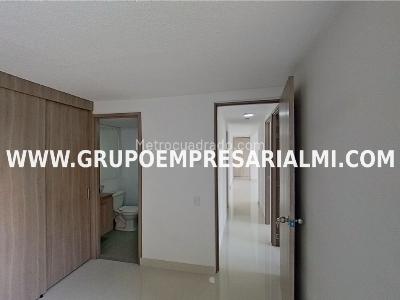Apartamento en venta en Alicate, Itagüí · foto 12 de 18