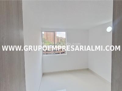 Apartamento en venta en Alicate, Itagüí · foto 13 de 18