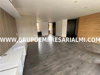 Apartamento en arriendo en Laureles, Medellín · foto 6 de 11
