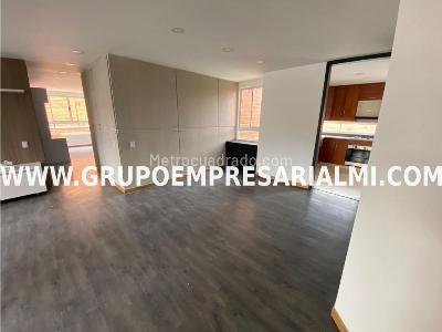 Apartamento en arriendo en Laureles, Medellín · foto 7 de 11