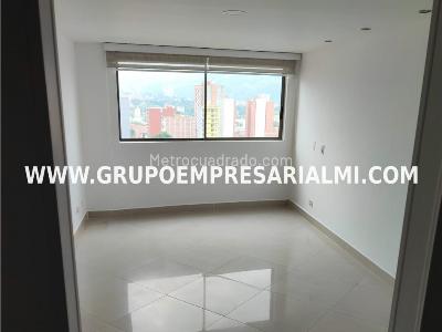 Apartamento de 2 alcobas en venta en Aves Maria, Sabaneta, 88 m² · foto 9 de 14