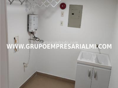 Apartamento de 2 alcobas en venta en Aves Maria, Sabaneta, 88 m² · foto 12 de 14