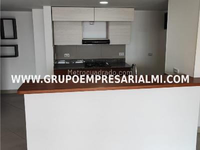Apartamento de 2 alcobas en venta en Aves Maria, Sabaneta, 88 m² · foto 4 de 14