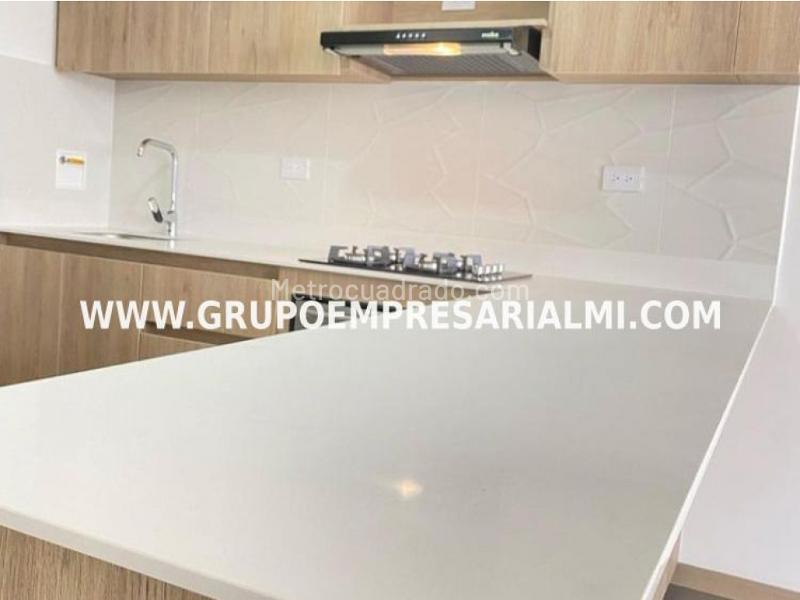 2BR Apartment for Rent in Guayabal (20th Floor)