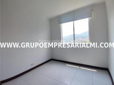Apartamento en venta en Belen, Medellín · foto 8 de 20