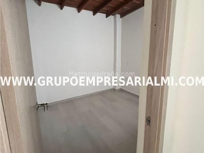 Casa de 3 alcobas en venta en La America, Medellín, 94 m² · foto 6 de 17