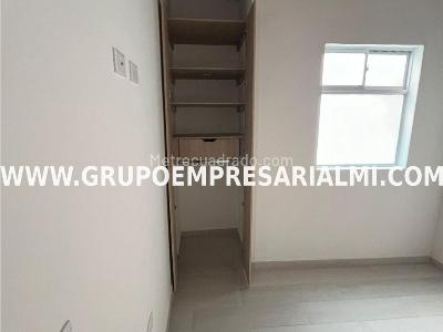 Casa de 3 alcobas en venta en La America, Medellín, 94 m² · foto 8 de 17