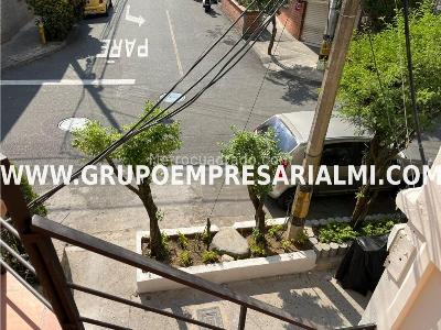 Casa de 3 alcobas en venta en La America, Medellín, 94 m² · foto 15 de 17